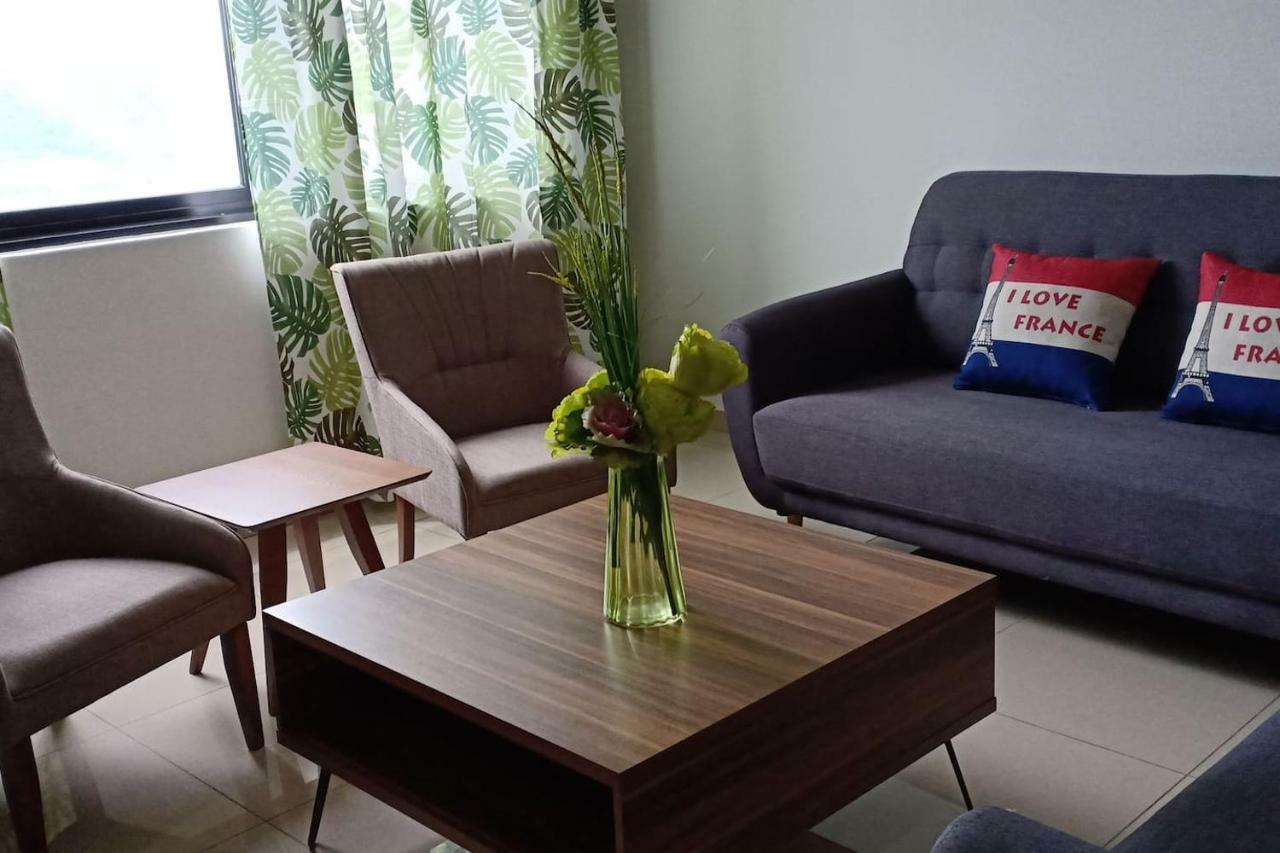Manee Home Kota Damansara Kuala Selangor Exterior foto
